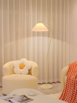 Plisowana lampa podłogowa Crescini