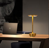 Lyxig Dansk Bordslampa