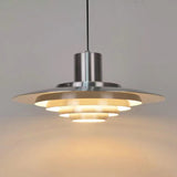 Moderna Pendellampor Tillverkade Av Nordisk Aluminium