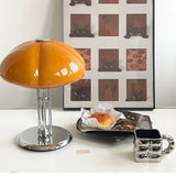 Mushroom Bauhaus Bordslampa