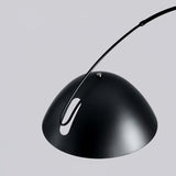 Świeża łukowa lampa podłogowa