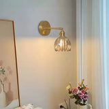 Retro Vägglampa I Glas Med Blomknopp Och Tulpan