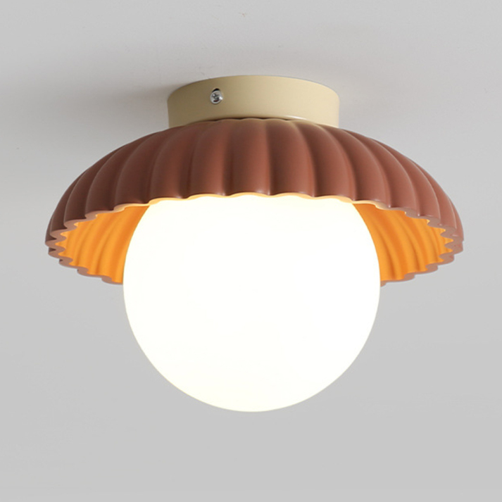 Żelazna lampa sufitowa do korytarza