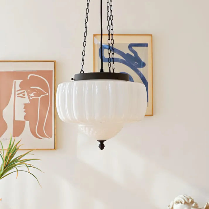 Nowoczesna biała minimalistyczna lampa wisząca