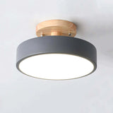 Nowoczesna lampa sufitowa LED wykonana z drewna
