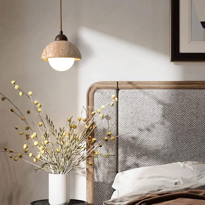 Lampa wisząca wykonana z naturalnego marmuru