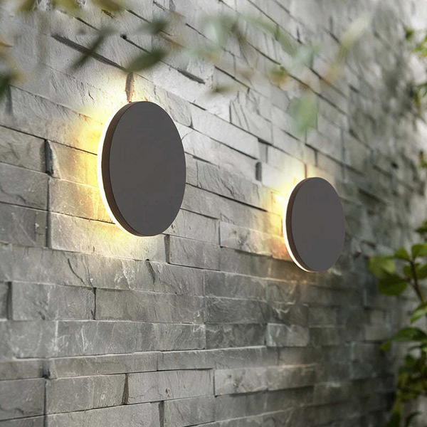 Nowoczesna minimalistyczna lampa ścienna LED