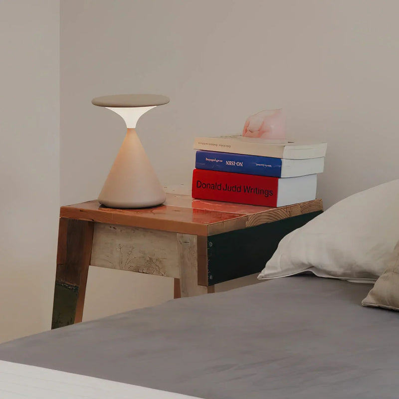 Bezprzewodowa lampa stołowa Aeron Hourglass