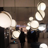Crescent Pendel Lampa