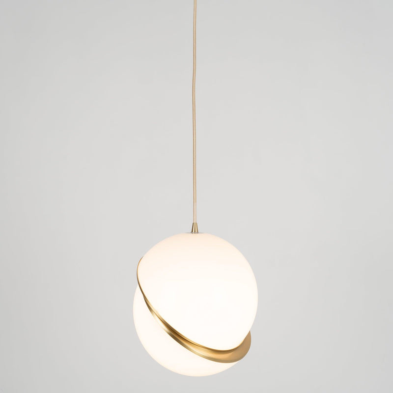 Crescent Pendel Lampa