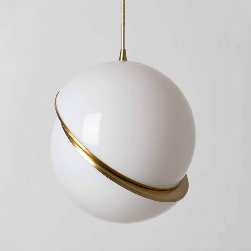 Crescent Pendel Lampa