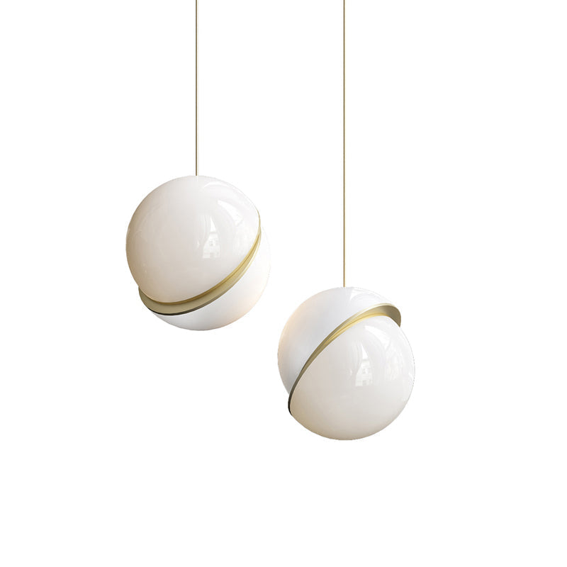 Crescent Pendel Lampa