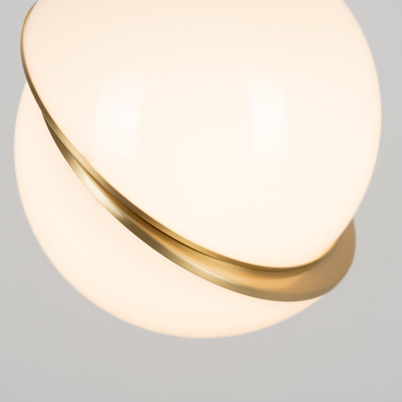 Crescent Pendel Lampa
