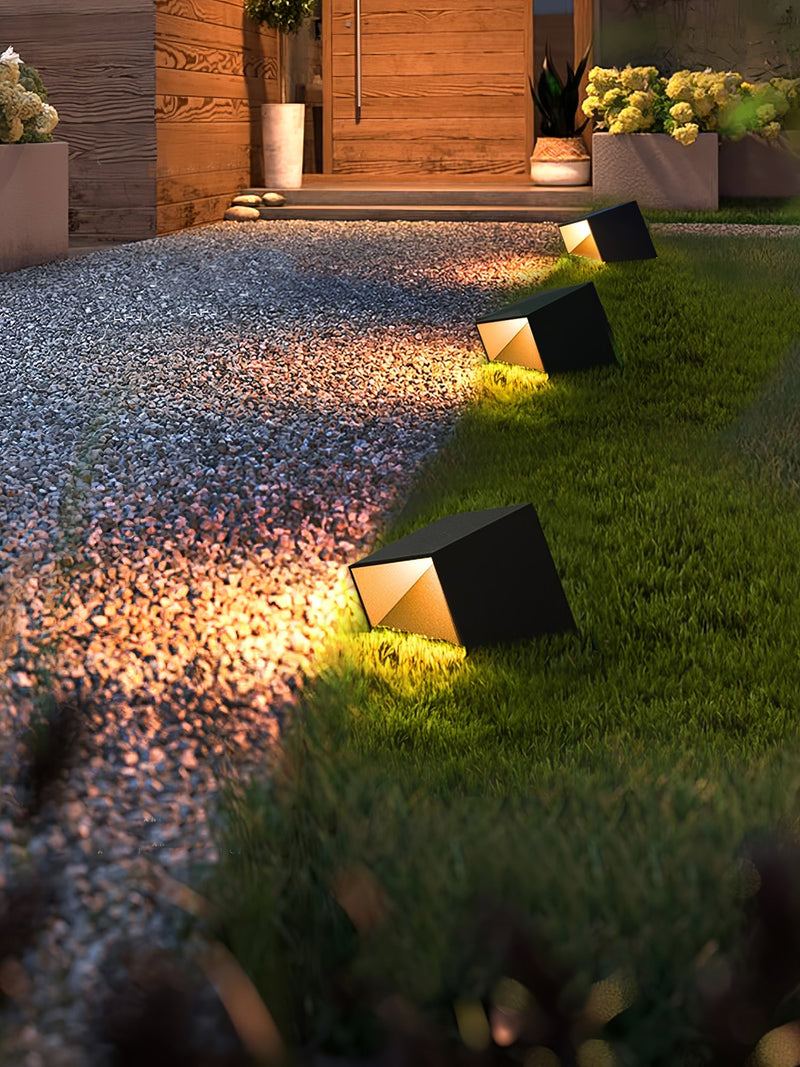 Solarne oświetlenie zewnętrzne Cube Garden