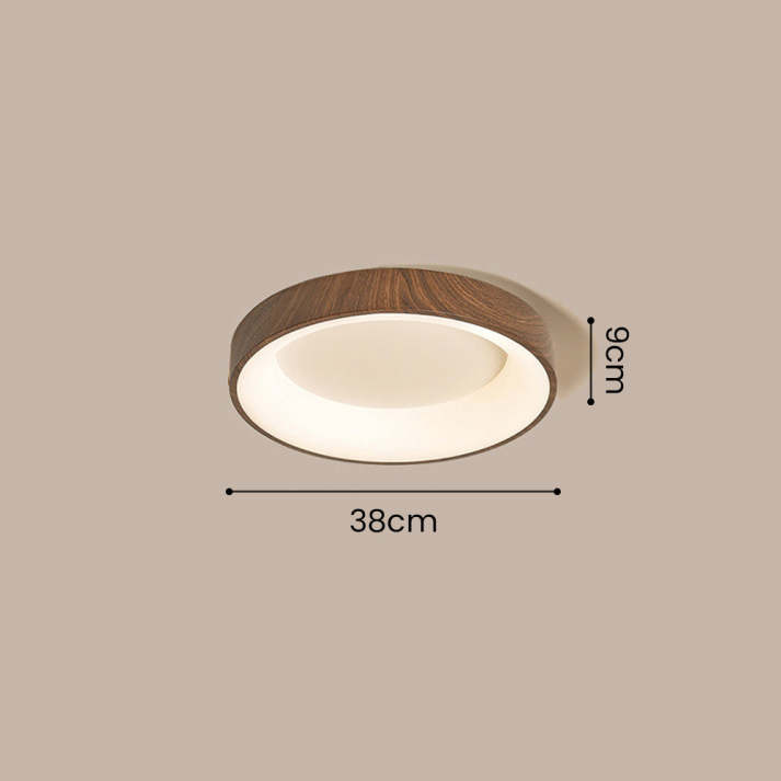 Lampa sufitowa wykonana z naturalnego drewna