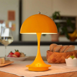 Eclatéaura™ - En Förtrollande Uppladdningsbar Bordslampa