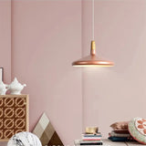French Macaron Konisk Taklampa I Metall