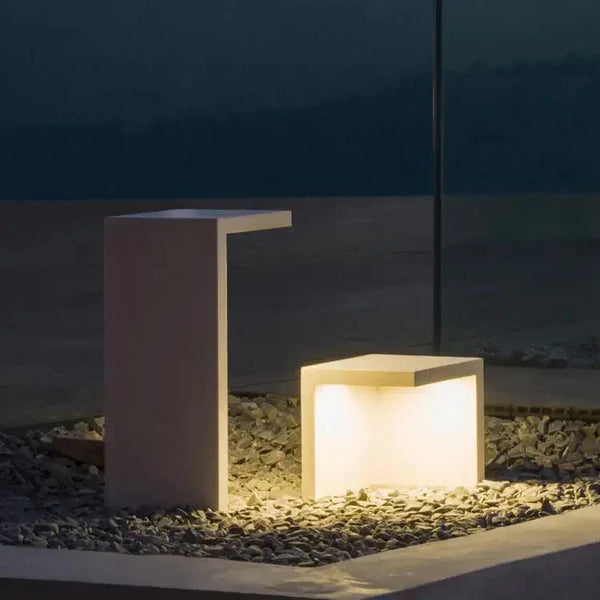 Zewnętrzna lampa solarna Block Lane