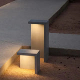 Zewnętrzna lampa solarna Block Lane