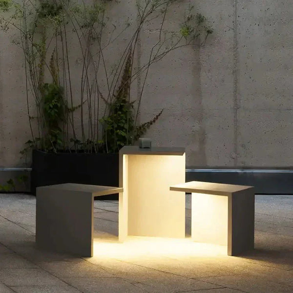 Zewnętrzna lampa solarna Block Lane