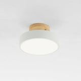 Nowoczesna lampa sufitowa LED wykonana z drewna