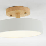 Nowoczesna lampa sufitowa LED wykonana z drewna