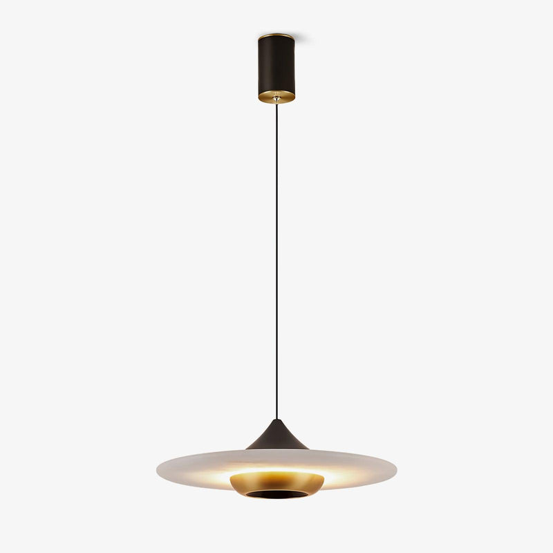 Lampa Med Flygande Tefat I Marmor