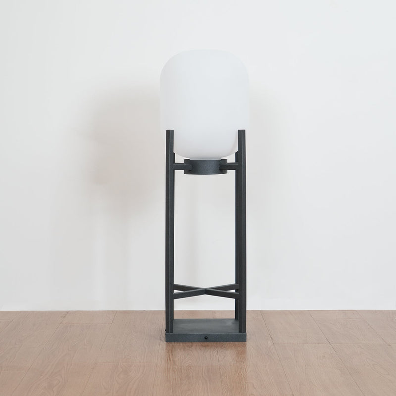 Zewnętrzna solarna lampa podłogowa Lantern