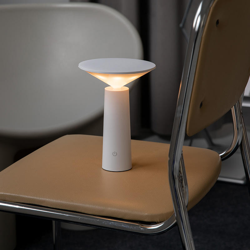 Led-Bordslampa Med Dimmerfunktion