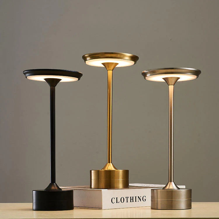 Lyxig Dansk Bordslampa