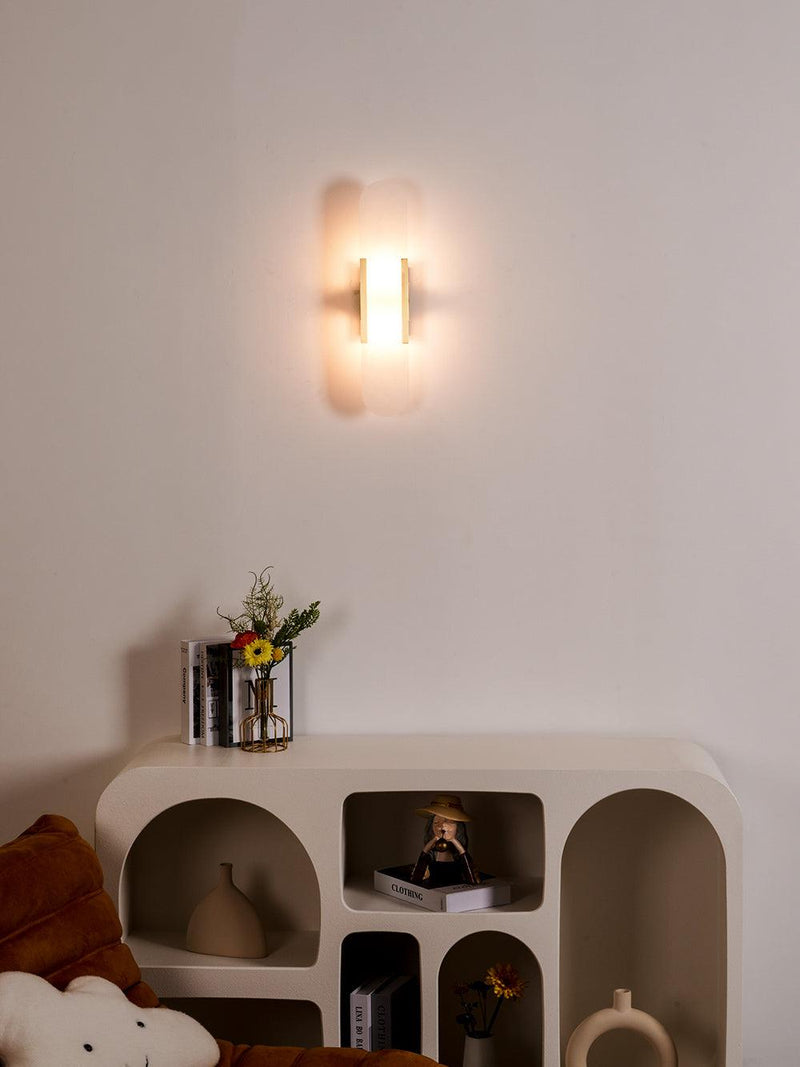 Melanżowa, wydłużona lampa ścienna z alabastru