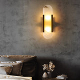 Melanżowa, wydłużona lampa ścienna z alabastru