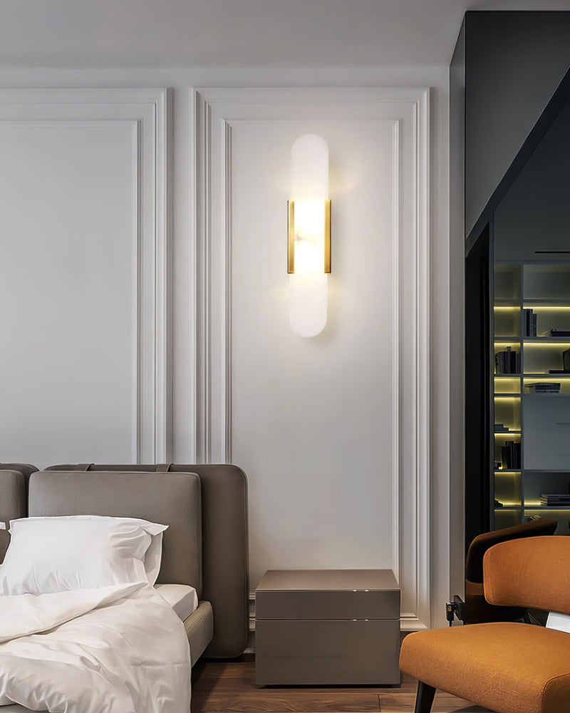 Melanżowa, wydłużona lampa ścienna z alabastru