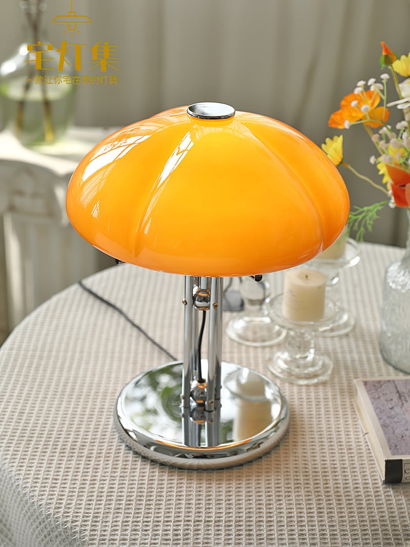 Mushroom Bauhaus Bordslampa