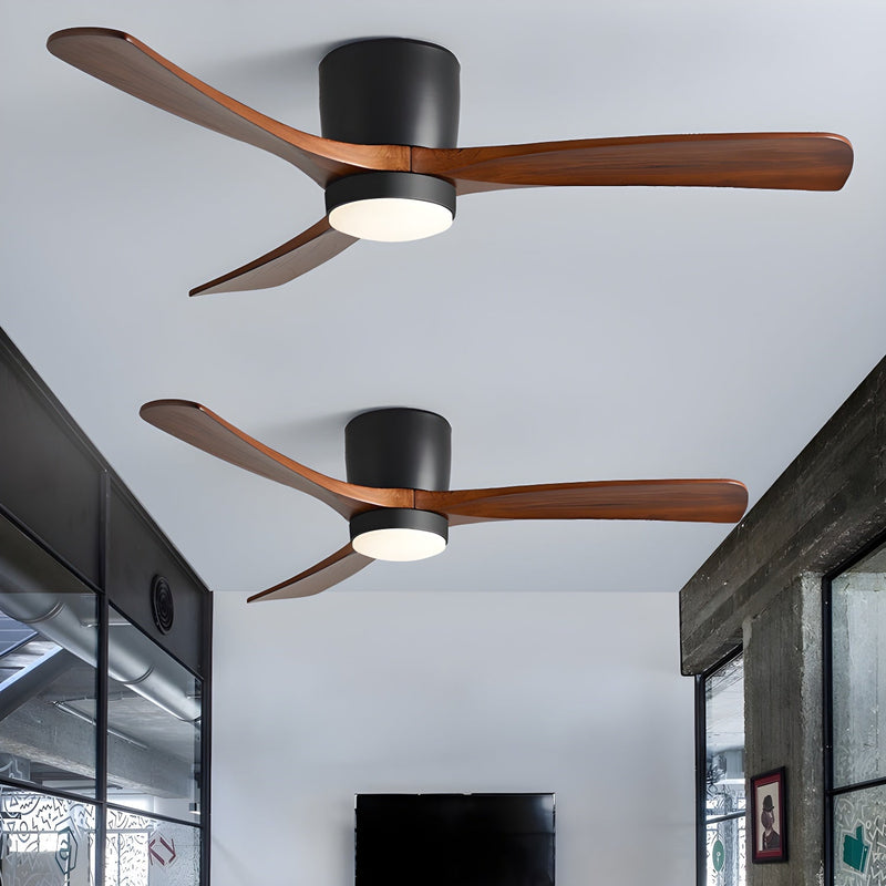 Dřevěný stropní ventilátor