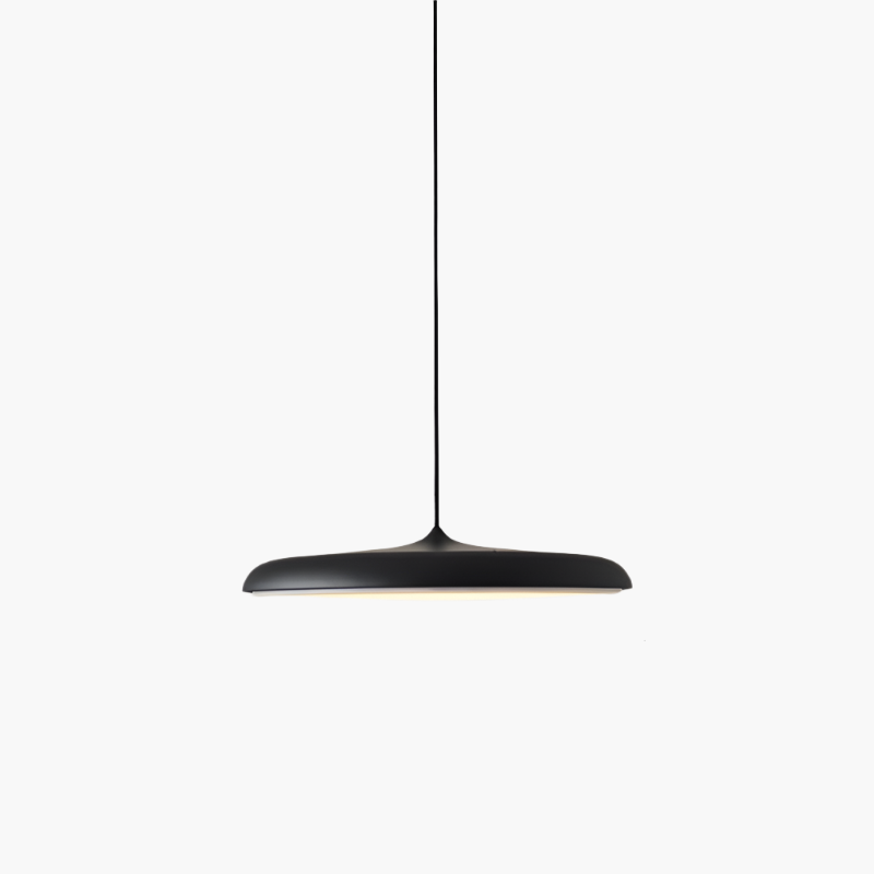 Lampa wisząca w stylu skandynawskim
