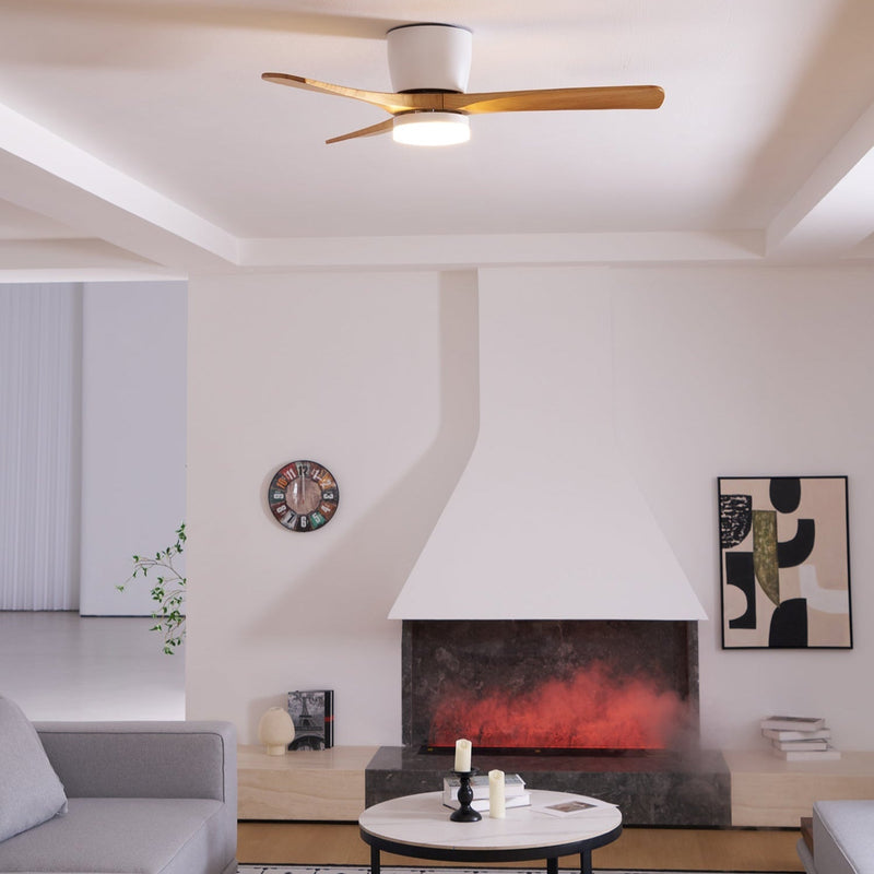 Dřevěný stropní ventilátor