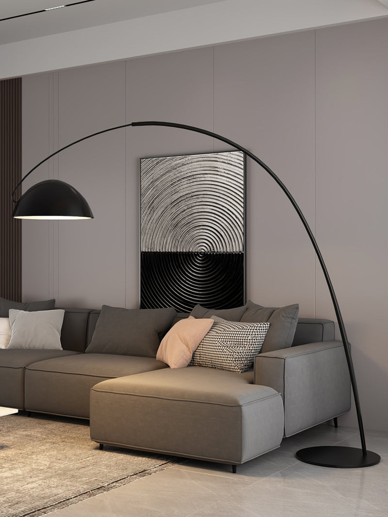 Świeża łukowa lampa podłogowa