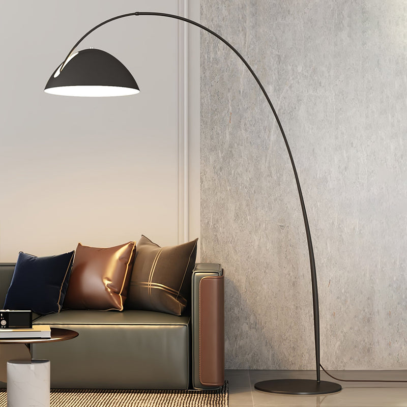 Świeża łukowa lampa podłogowa