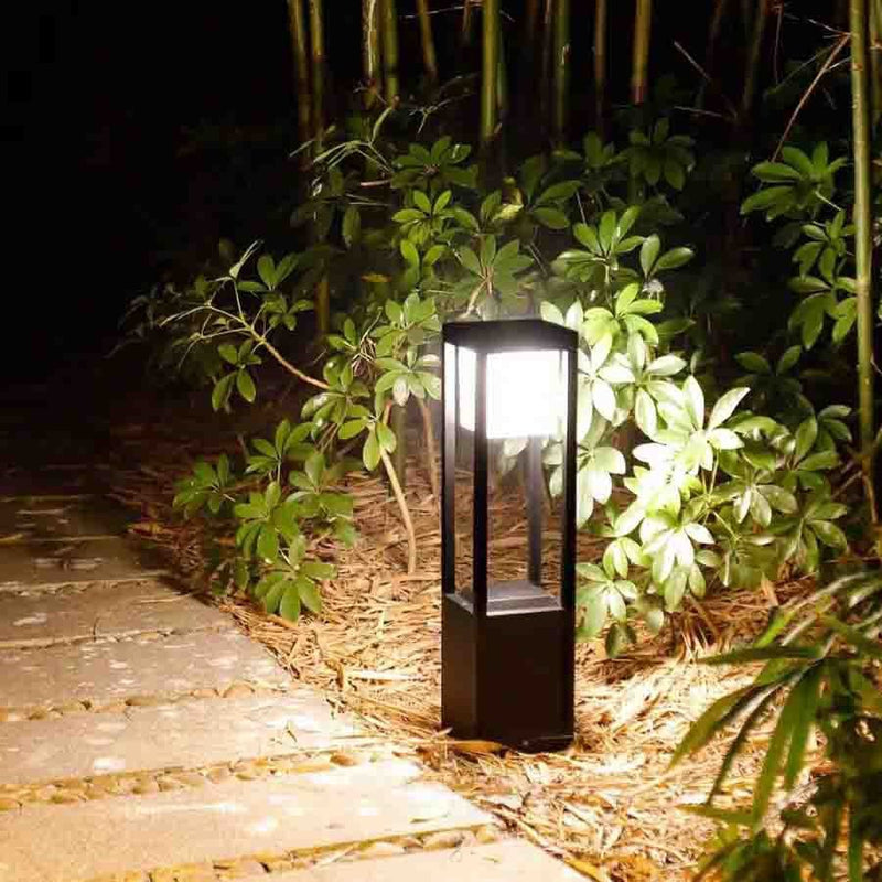 Zewnętrzna lampa solarna Nimbus Cube 60 cm