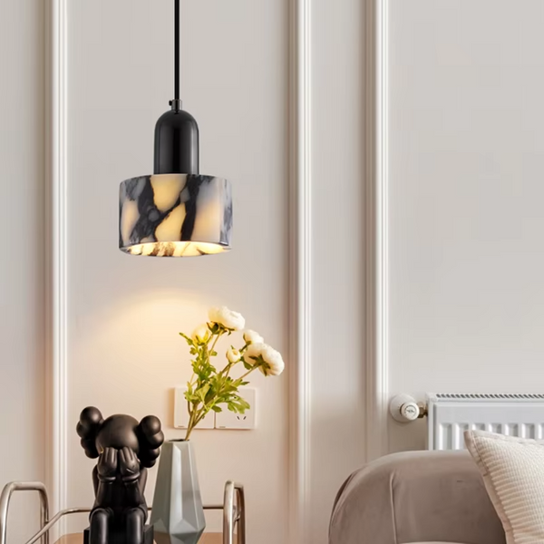 Lampa wisząca z czarnego marmuru