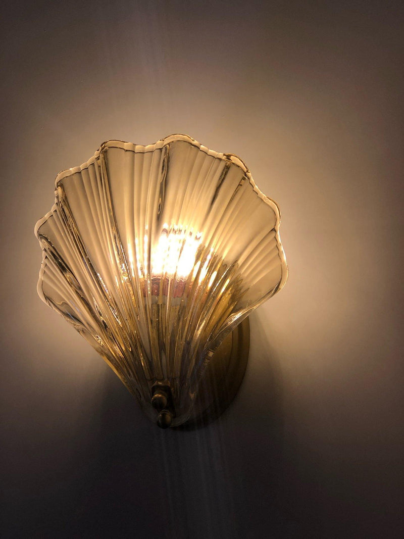 Shell Vägglampa