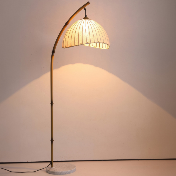 Kulturalna bambusowa lampa podłogowa Zen