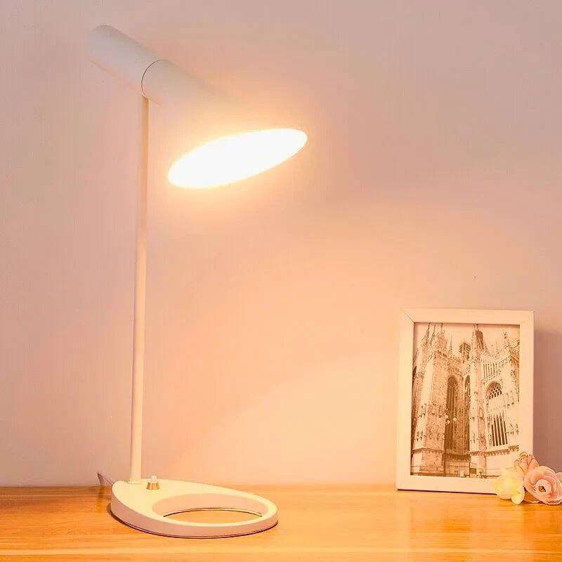 Nowoczesna minimalistyczna lampa LED