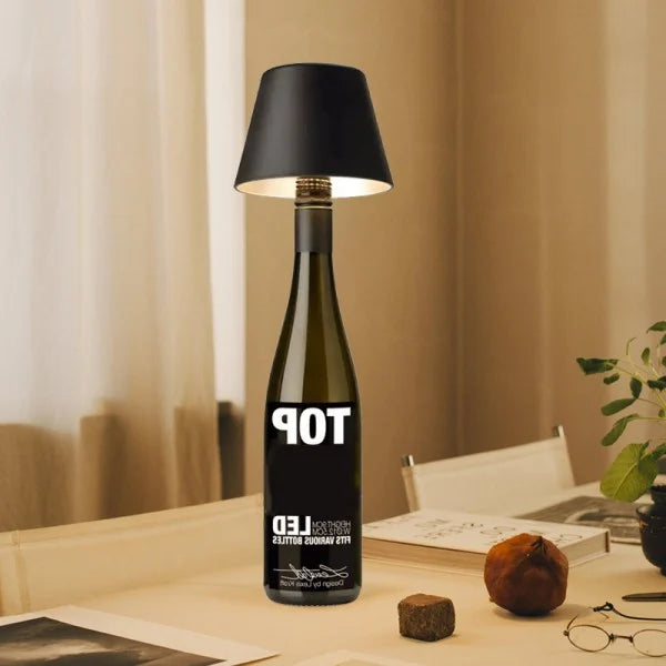 DIY ładowalna lampa stołowa w butelce wina