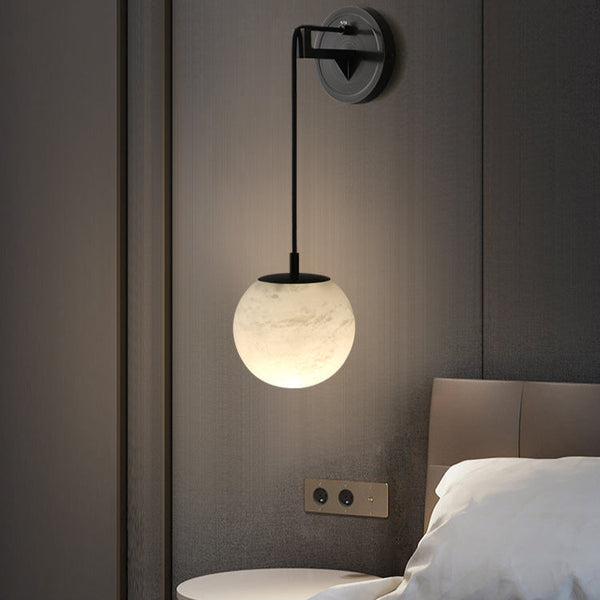 Minimalistyczna lampa ścienna Marbell