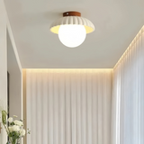 Żelazna lampa sufitowa do korytarza