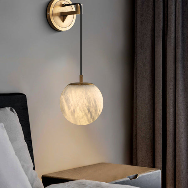 Minimalistyczna lampa ścienna Marbell