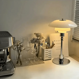 Duńska designerska lampa stołowa
