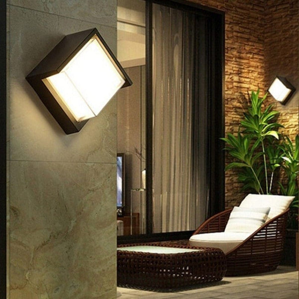 Zewnętrzna lampa ścienna Boxer (czujnik ruchu)